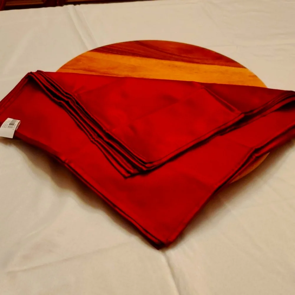 6 Ambrosia Ruby Napkin
